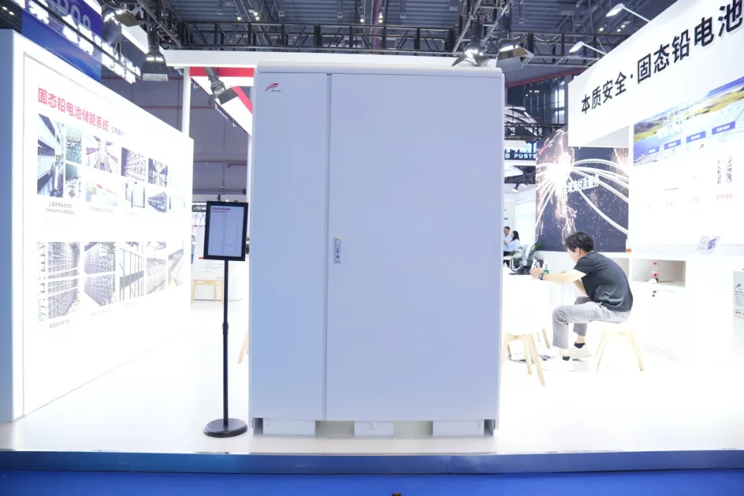 Intrinsically safe | RuEn 40 solid-state lead battery energy storage cabinet proudly launched at EESA Energy Storage Exhibition